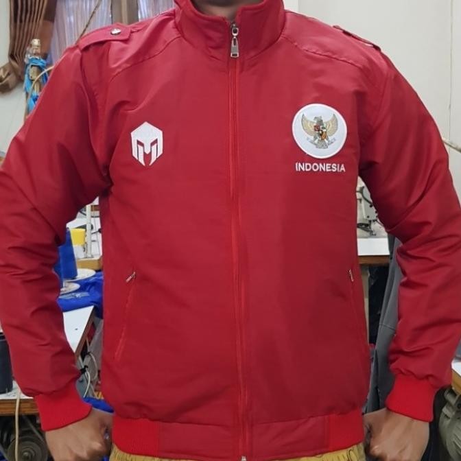 JAKET PLAYMAKER TIMNAS INDONESIA MERAH HIKING GUNUNG OUTDOOR ANTI AIR