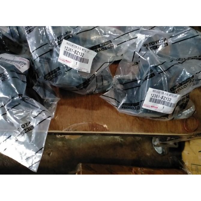 [ P & G ] Engine Mounting Depan Kanan Avanza Xenia 2006 2007 2008 2009 2010 Ori