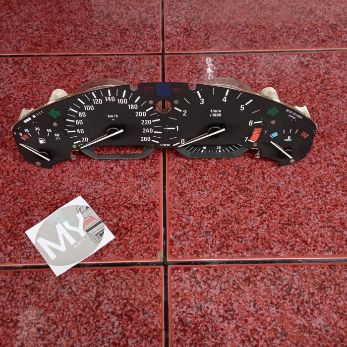 Instrument Cluster Speedometer BMW e36