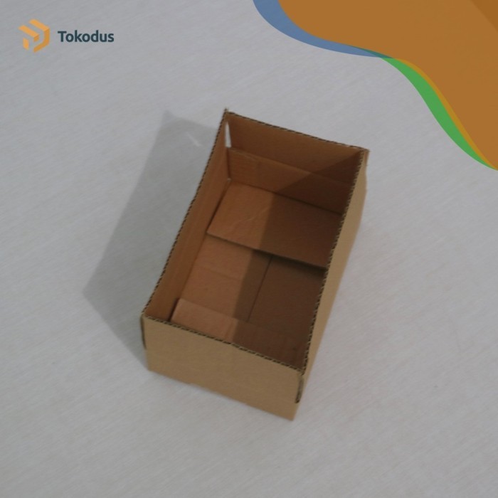 

Kardus Karton Box 19x12.5x5.5cm Kotak Polos Packing Die Cut (Bisa Cust