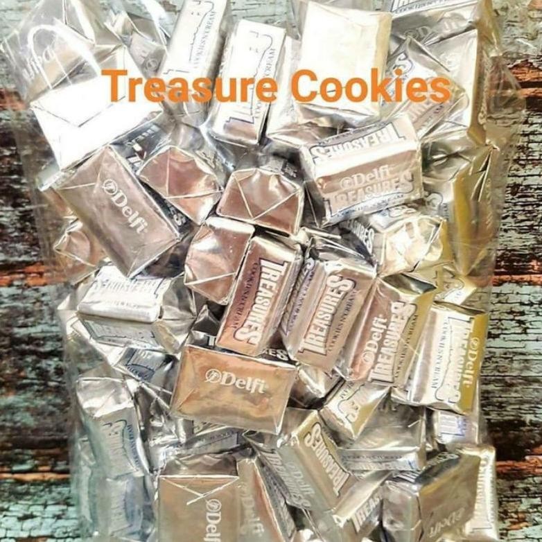 

CR - Cokelat/coklat delfi Treasure almond dan cookies 250gram isi 24pcs original murah TERLARIS