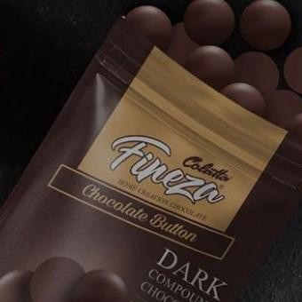 

Fineza Dark Chocolate Compound Button 400 Gram