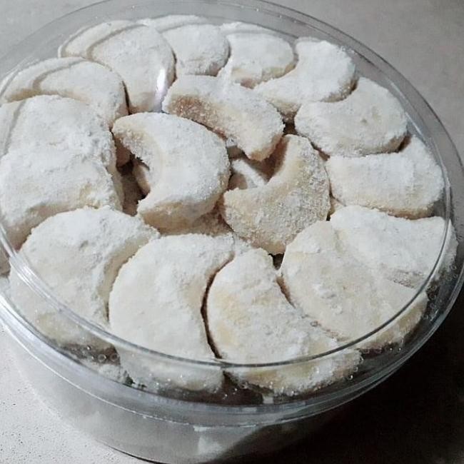 

Kue Kering Kuker Spesial Natal Lebaran / Cookies Putri Salju Mede