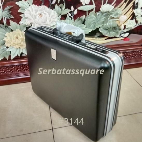 

\NEW/ TAS KOPER MAP DOKUMEN FILE KANTOR PRESIDENT 18" 3144