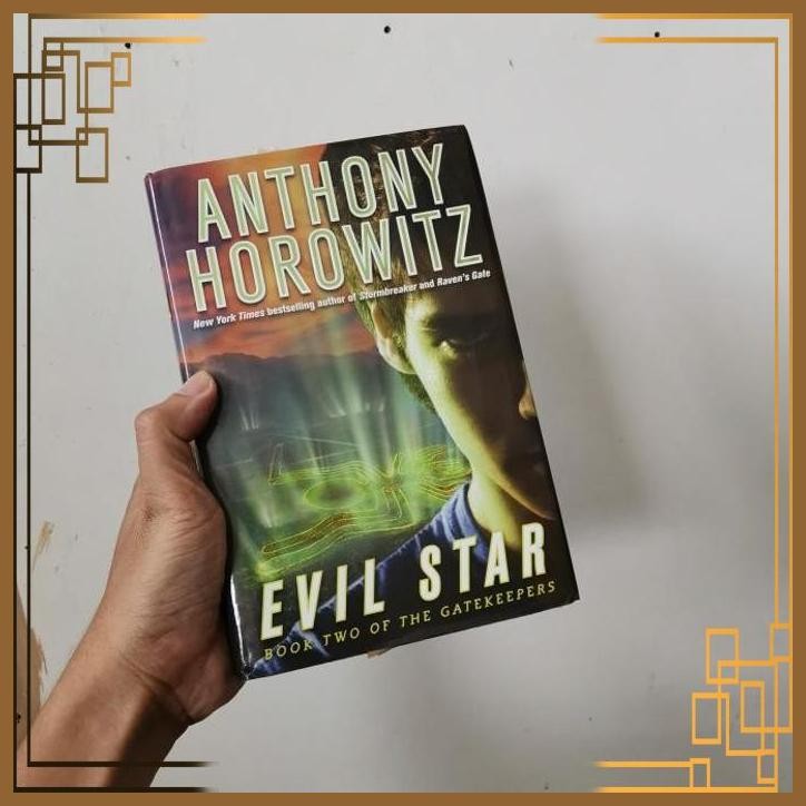 

[ADG] Import book evil star by Anthony horowitz