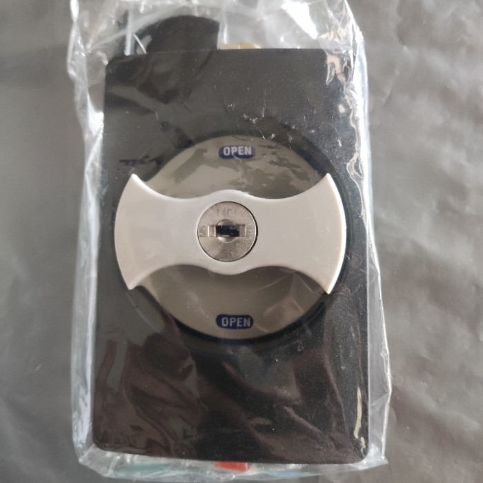 

NEW kunci lion lemari arsip L33