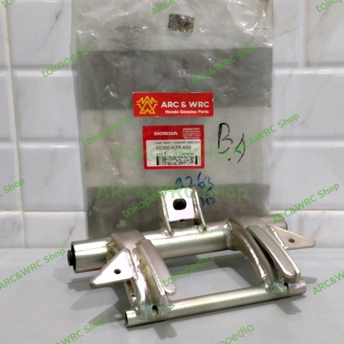 Co Langsung Aja Monting Link Assy Engine Hanger Vario 125 Fi // 50350Kzr600