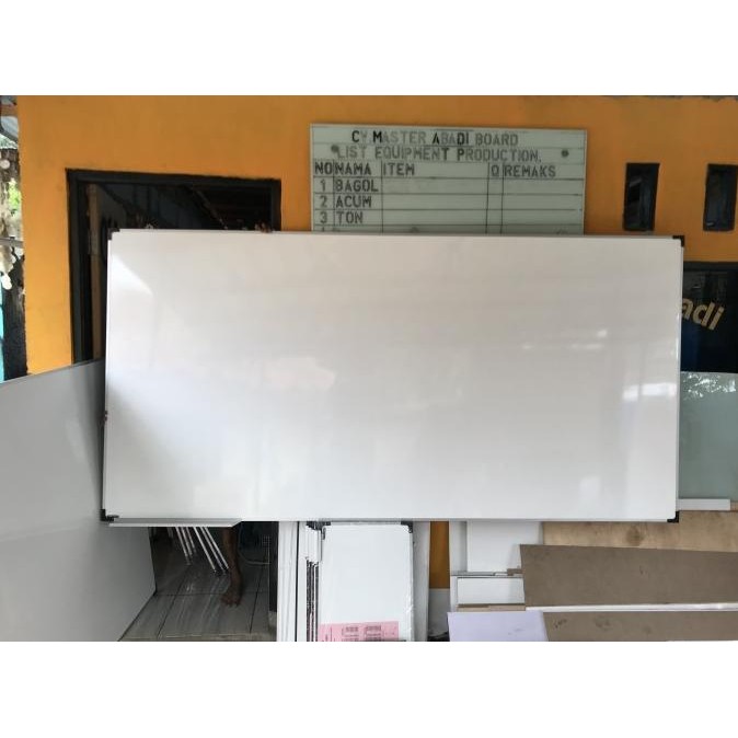 

Papan tulis / whiteboard 120X240