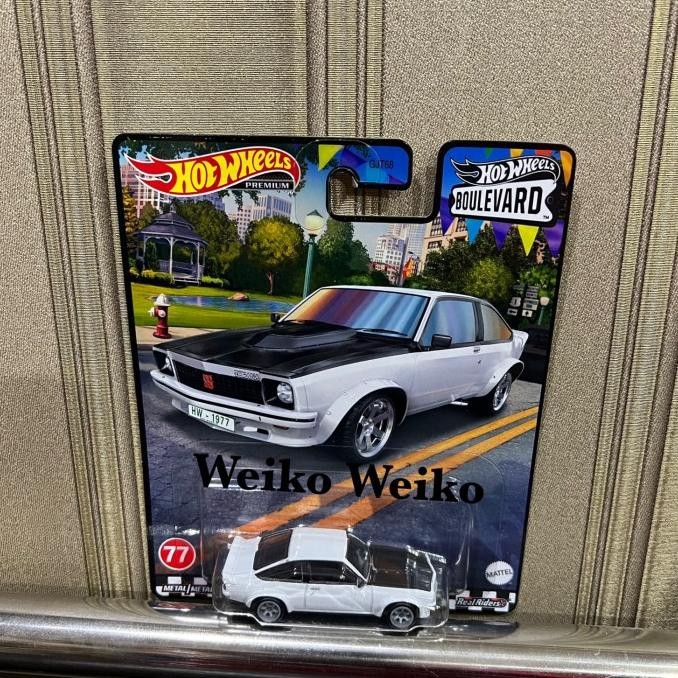 hotwheels boulevard holden torana A9X putih