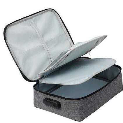 

TAS PENYIMPANAN DOKUMEN BERGEMBOK TIGA SUSUN | DOCUMENT STORAGE BAG