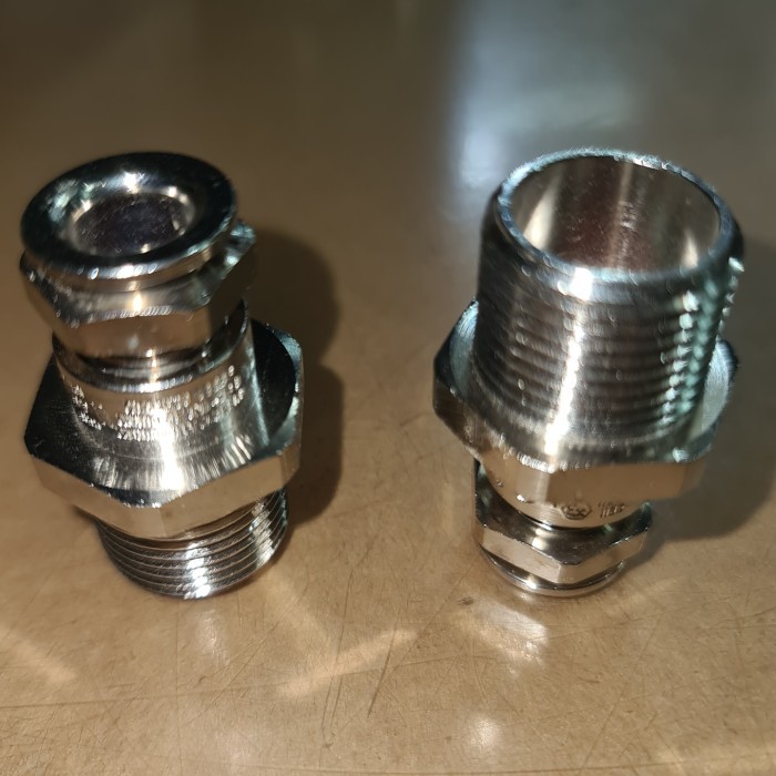 Eaton Crouse-Hinds Cable Gland Ade-1F2 M20 Ade1M201Npn 4.5-8.5Mm