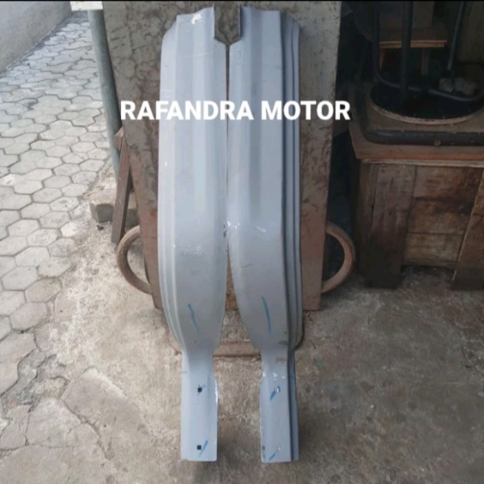 Panel Slebor/Spakboar Depan L300 Original Ktb