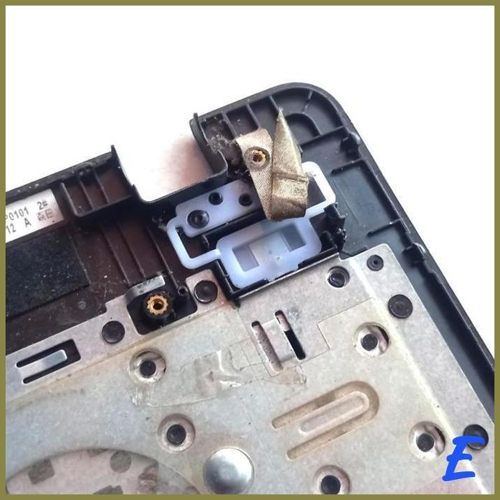 | SMC | PALMREST LAPTOP ASUS X550Z CASING ATAS TOP COVER FRAME KEYBOARD X550 SILVER