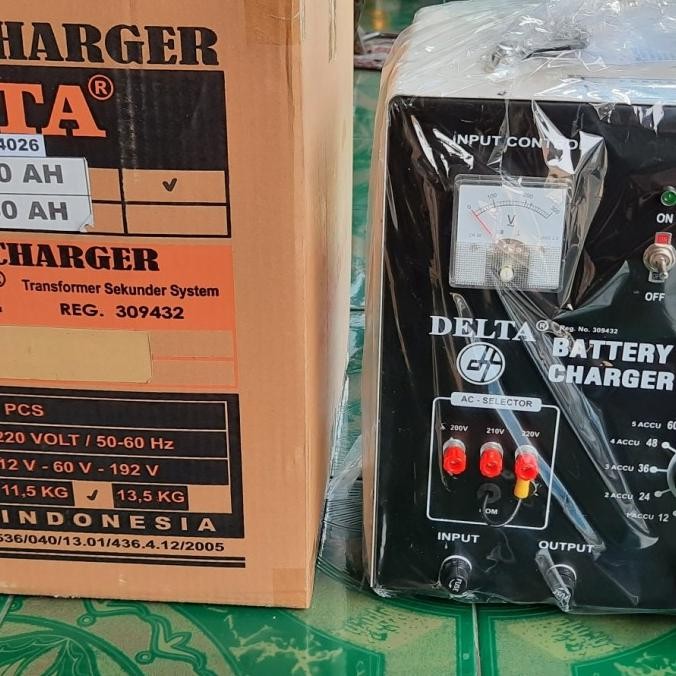 CHARGER AKI DELTA DT 440C ALAT CAS AKI MOTOR MOBIL