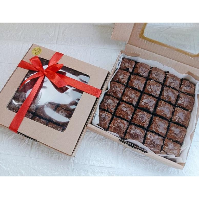 

12.12 Gratis Ongkir Extra Hampers Brownies Cokelat Natal, Valentine, Gift Cinta, Kado Cantik, Kado Spesial Asli