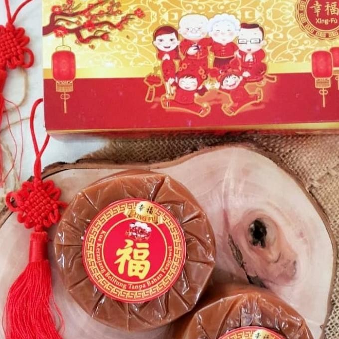 

Kue Keranjang/Dodol Cina/Dodol Imlek (1KG isi 2pcs) Xing Fu BS66