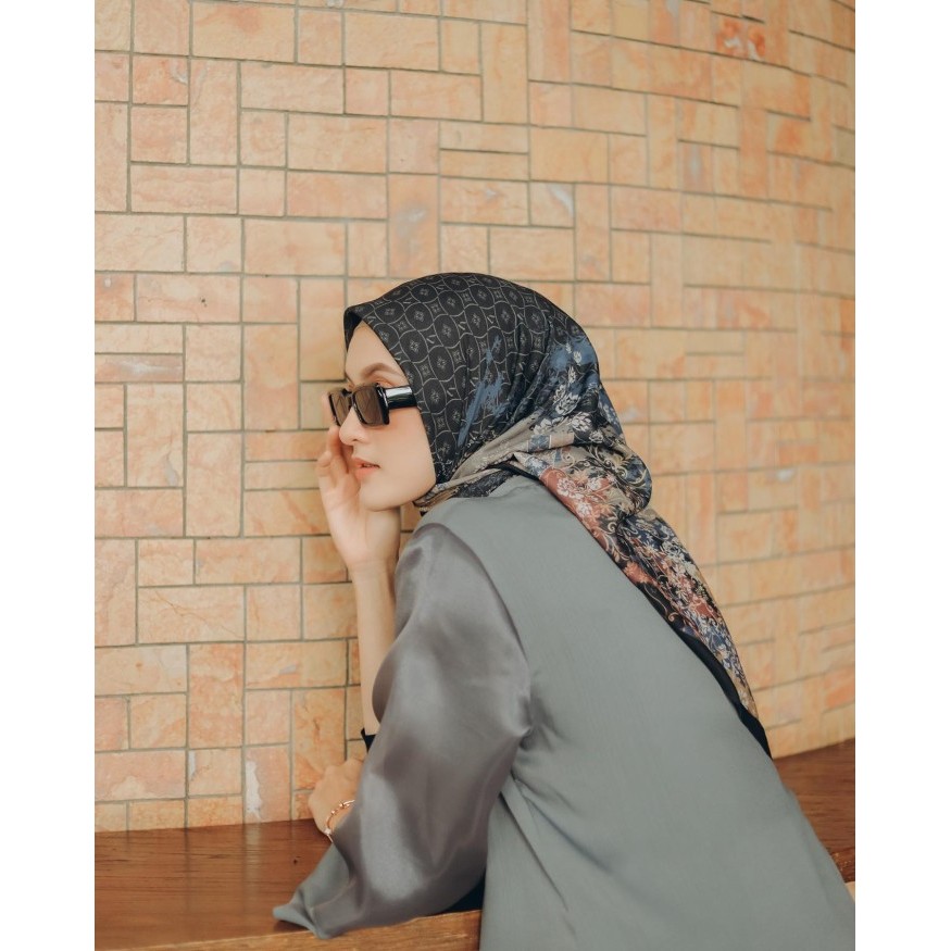 Texla Scarf - Kerudung Segi Empat Motif Premium (2) #Original