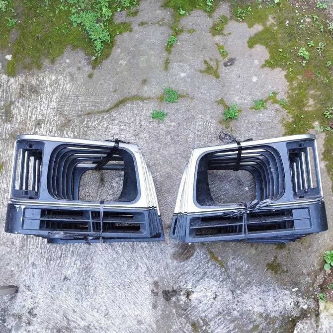 GRILL LAMPU DEPAN MITSUBISHI L300 KTB KIRI ATAU KANAN