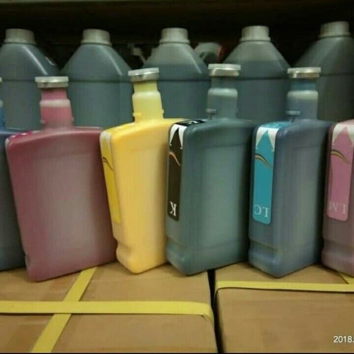 

Terbaru Tinta Solvent Premium Roland Plug In 500Ml -Gratisongkir