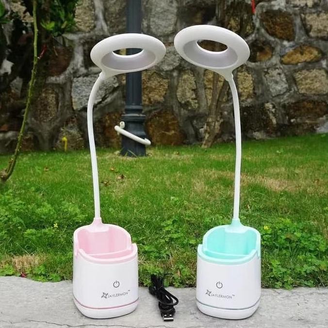 

Lampu Meja Belajar/Lampu Led Degan Kotak Pensil& Dudukan Ponsel 02 Original Dan Terpercaya