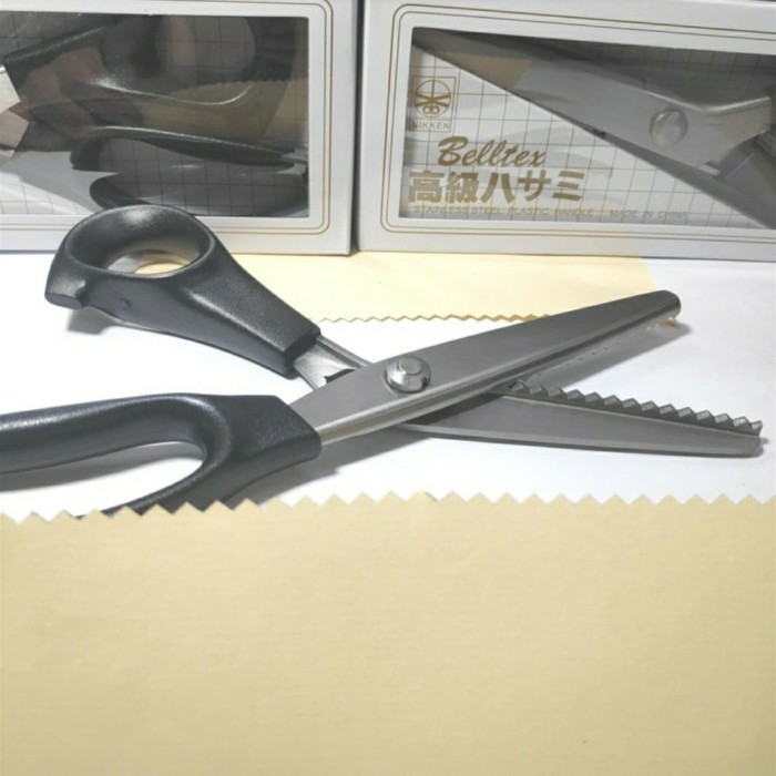 

Gunting Kain Zigzag 9"-230Mm Stainless Steel Plastic Handle