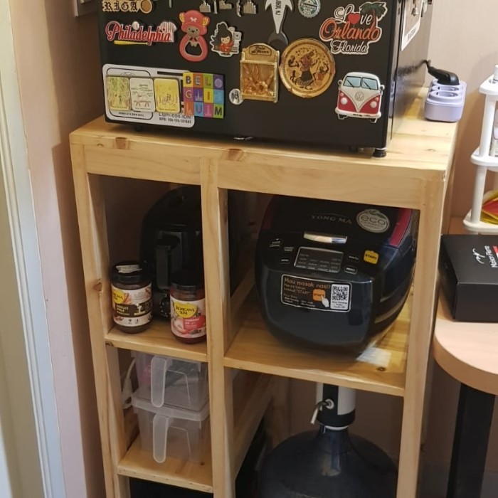 meja dispenser/meja kulkas warna natural finising halus mengkilat