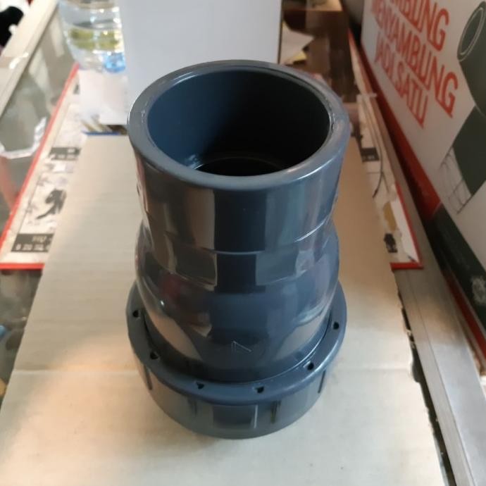 Ready Ball Check Valve Hershey 1 1/2" Inch 1.5" 1,5" Taiwan Pvc Polos/ Drat