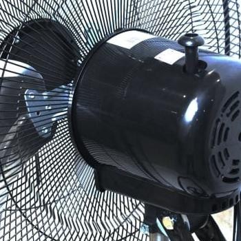 Ready Kipas Angin Krisbow 45.7 Cm Kipas Angin Industrial 3 In 1 Hitam