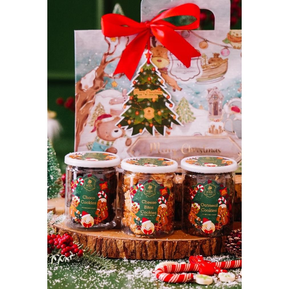 

CR - Pia Madu Christmas Hamper - Jolly Box TERLARIS