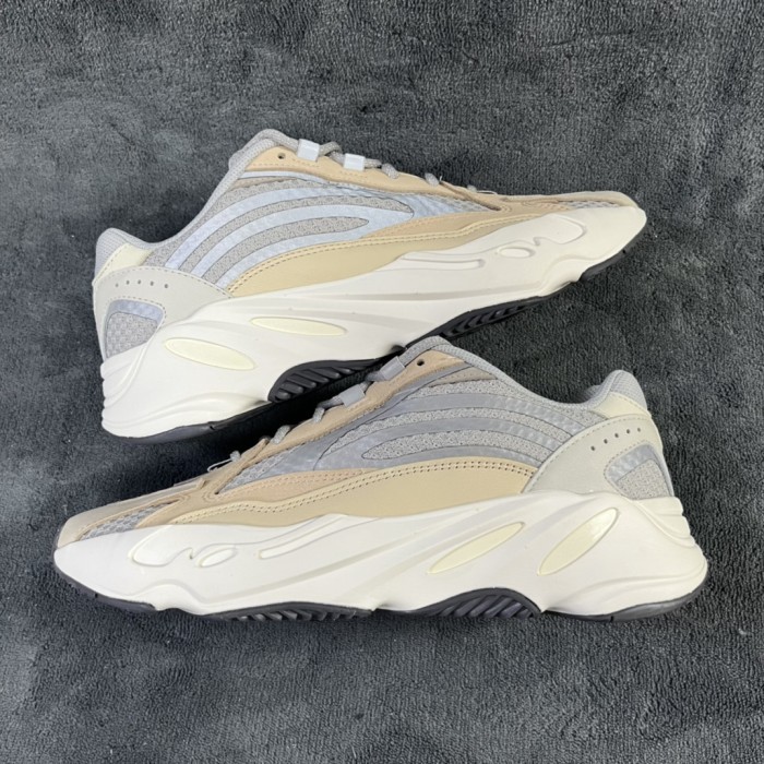 Adidas Yeezy Boost 700 V2 Static