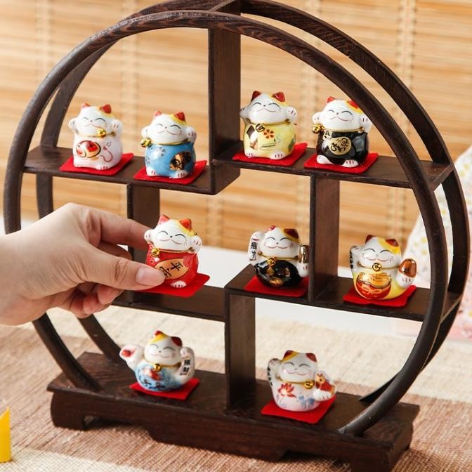 

Sale! Dekorasi Pajangan Lingkaran Kayu + 10 Set Kucing Hoki Kado Maneki Neko
