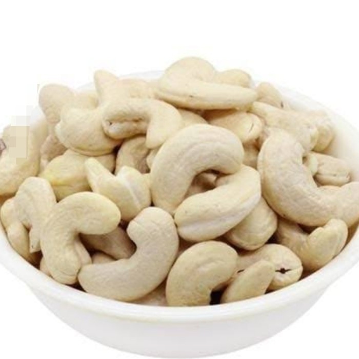 

Ready Kacang Mede/Mete Jumbo Mentah 1 Kg (Raw Cashew Nut)