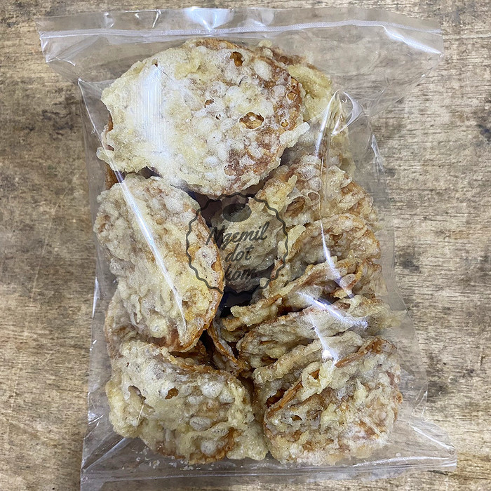 

BERGARANSI KERIPIK TEMPE 500gr / KRIPIK TEMPE KILOAN / KERIPIK TEMPE ORIGINAL