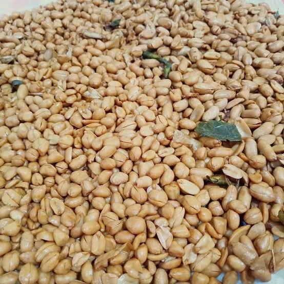 

NEW Kacang bawang 500 gram renyah gurih asin manis