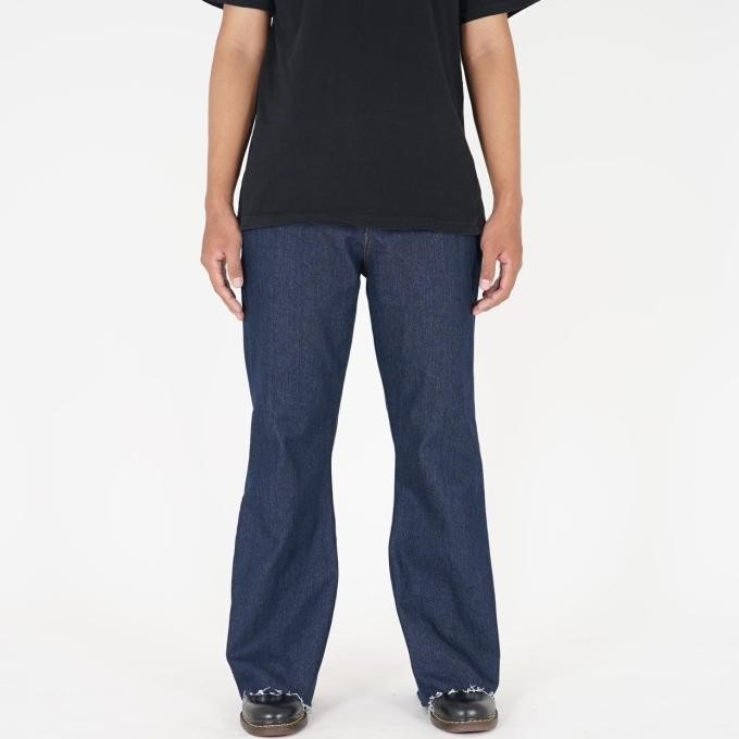 

BLUE- DAILYOUTFITS UNFINISHED BOOTCUT JEANS DARK BLUE WASHED STRECH PREMIUM