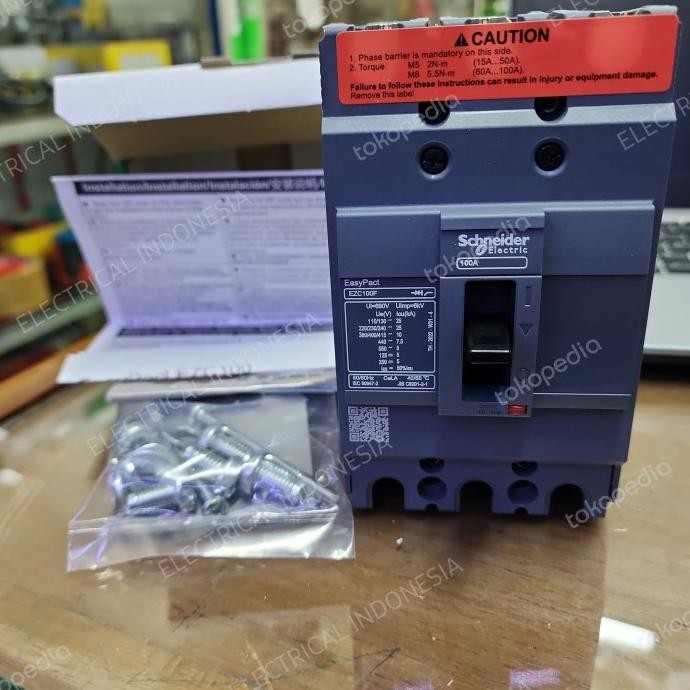 [ Tt88 ] Mccb/Breaker/Nfb Schneider 100A Ezc100F
