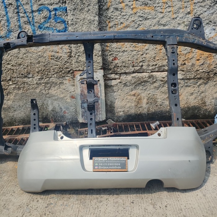 BUMPER BELAKANG SUZUKI SWIFT ST ORIGINAL