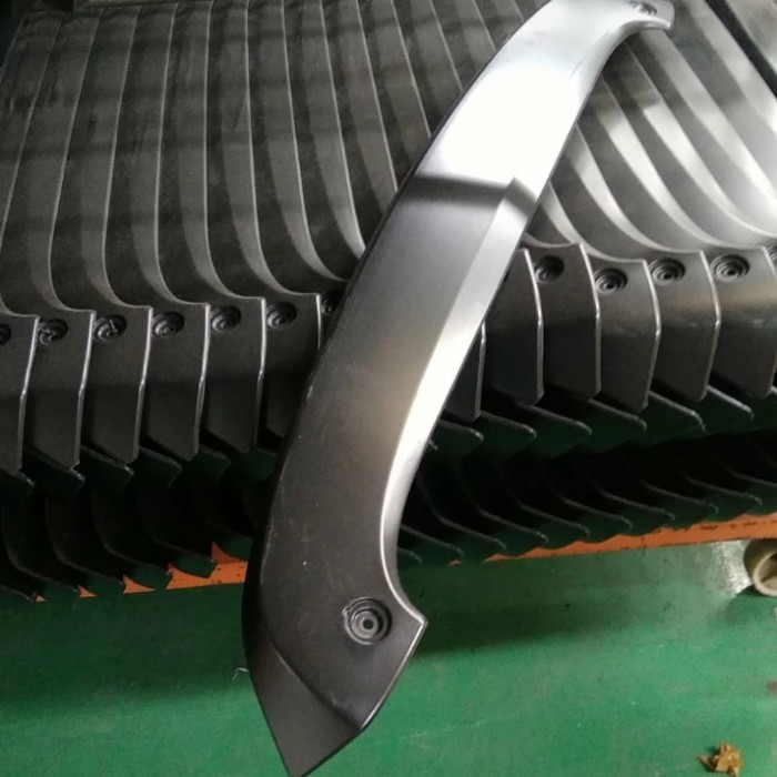 SPOILER LIVINA NEW MENTAH KJS