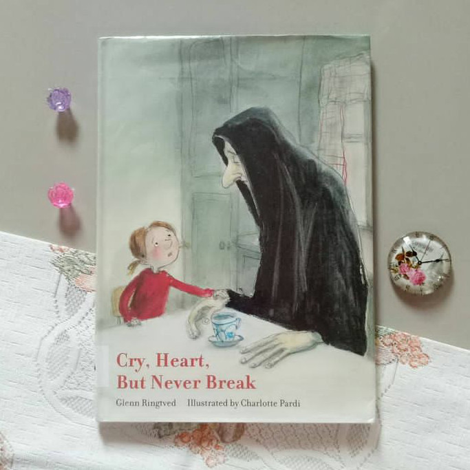 Terlaris Cry, Heart, But Never Break By: Glenn Ringtved (Hardcover) SALE