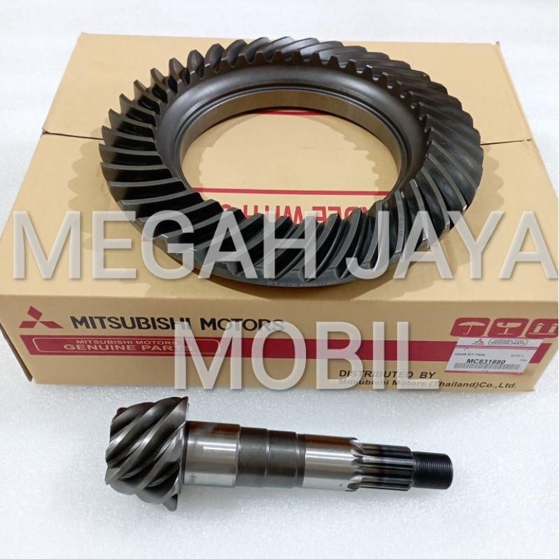 Gear Set / Gigi Gardan Canter Ps110 Turbo 110Ps 7X40