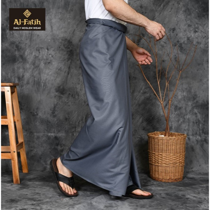 Sarung Pria Dewasa motif sarung polos hitam / sarung sholat pria / sarung laki laki dewasa