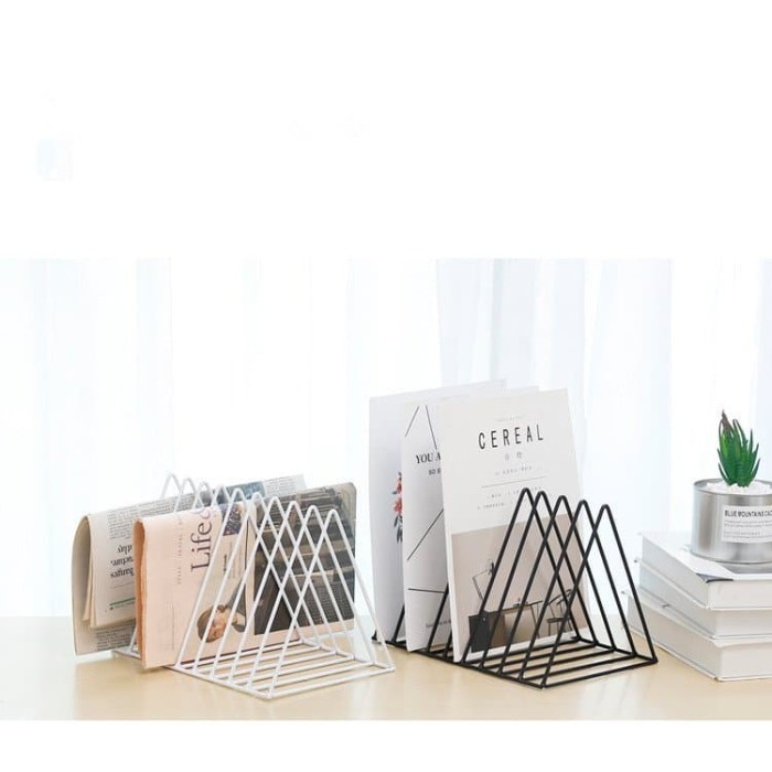 

Andra - Sekat / Pembatas Buku Minimalis - Triangle Book Shelf