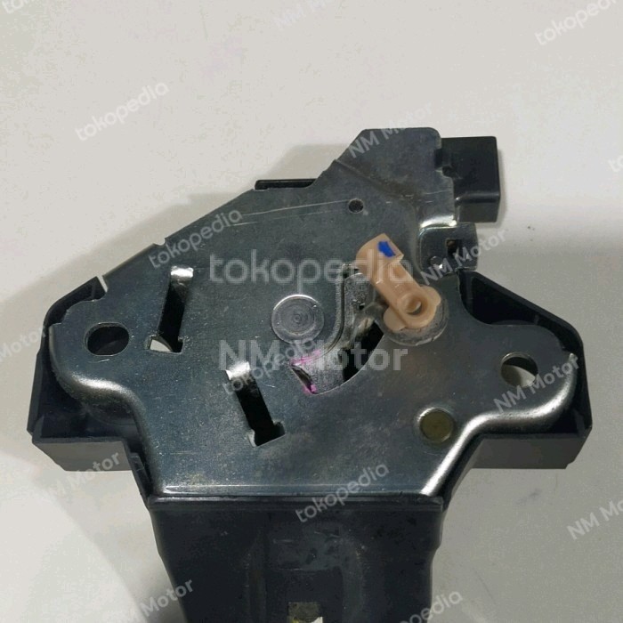 Alarm Mobil Door Lock Bagasi New Vios / Limo 64610-0D030