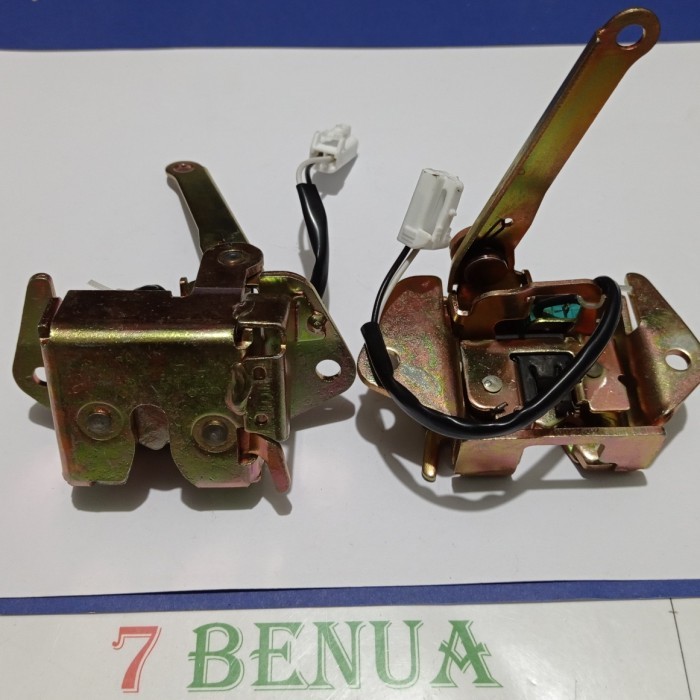 Original.. Door Lock Pintu Bagasi Mobil Avanza Xenia Lama/Vtti Tahun 2004-2010