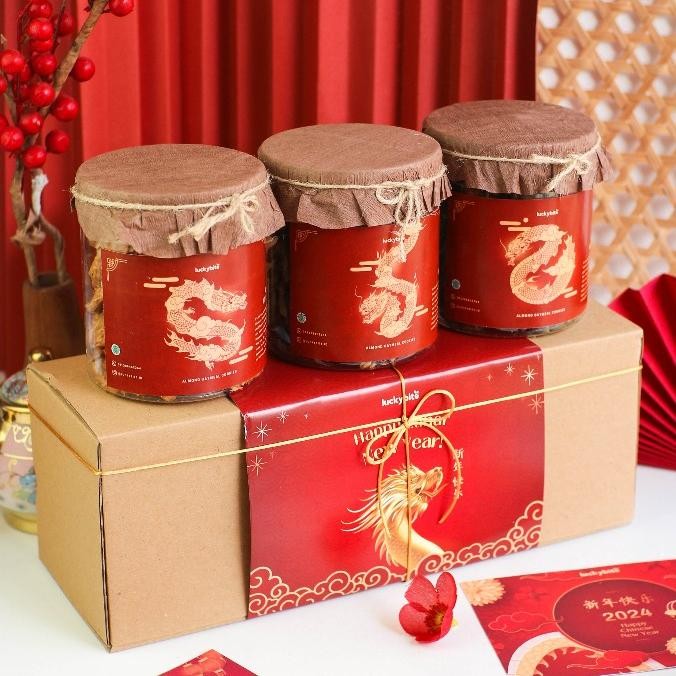 

Hampers Imlek / CNY Hampers / Parcel Imlek - Oatmeal Cookies 3 Jar + FREE KARTU + TALI + VOUCHER + BUBBLE WRAP | LUCKYBITE