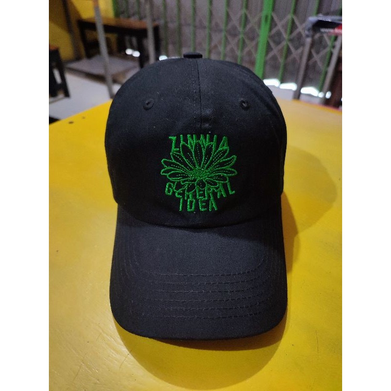 Topi Caps Standard General idea Hitam
