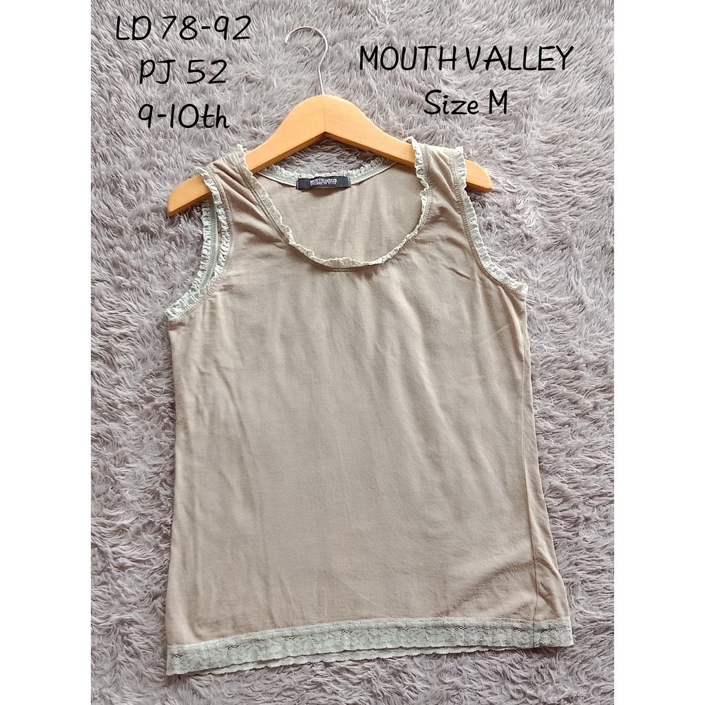 Kaos kutung/singlet anak perempuan 9-10th MOUTH VALLEY
