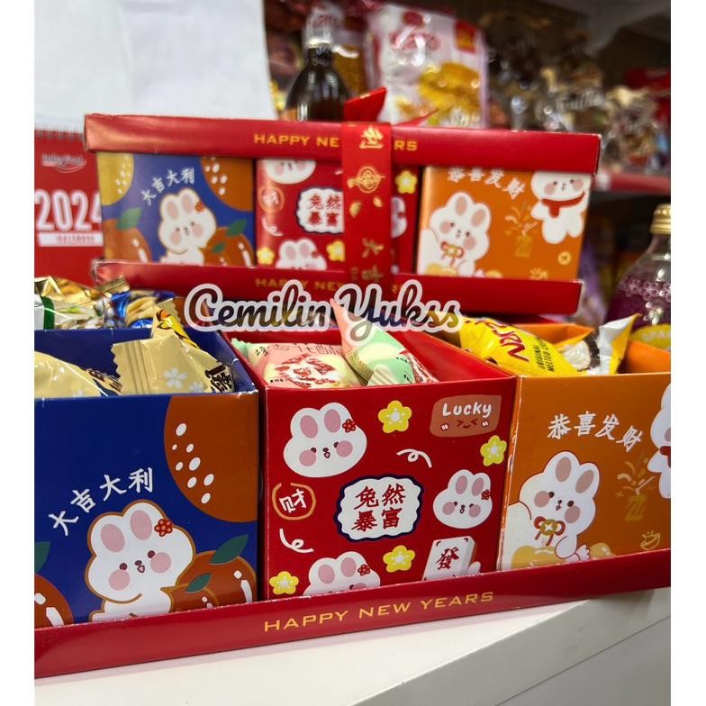 

CR - Hampers Imlek 2024 Hampers CNY Chinese New Years Hampers TERLARIS