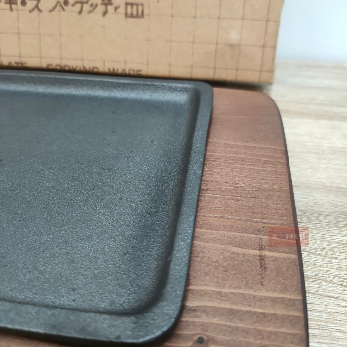 

Hotplate Peregi Datar Cat Iron Teppanyai Eperti Zenbu