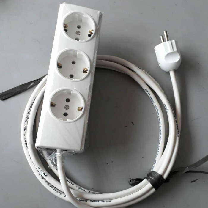 Cuci Gudang Stop Kontak Broco 3 Lubang Rakit + Kabel 3 Meter + Steker Broco